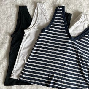 Everlane | V Tank Bundle, 3 Tops, XS